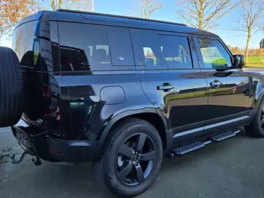 710781866_1400758088527833_8446594859760096965_n -  - LAND ROVER DEFENDER 110 D200 SE AWD AUTO. 07/2023 1° EIGENAAR 38000 KM