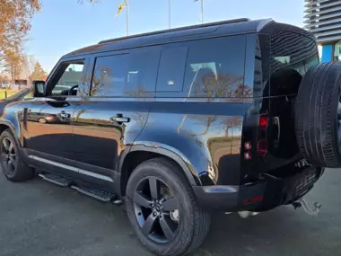 710781905_1400758081861167_6962237624622914468_n -  - LAND ROVER DEFENDER 110 D200 SE AWD AUTO. 07/2023 1° EIGENAAR 38000 KM